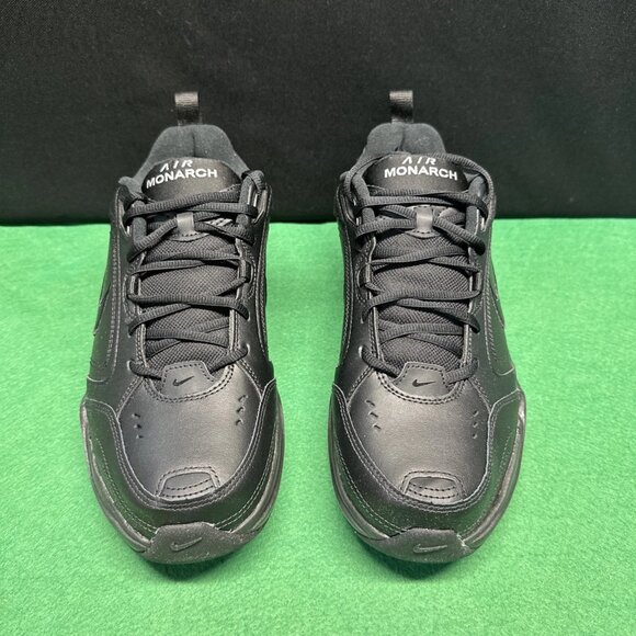 Nike Air Monarch IV Men's Black Shoes - Picture 2 of 3